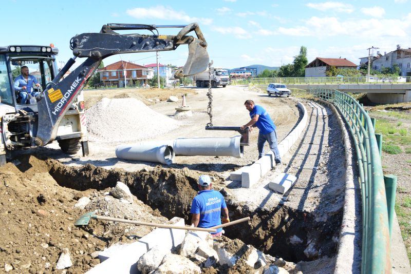 Alt Yapı ve Üst Yapı Çalışmalarımız Aralıksız Devam Ediyor.