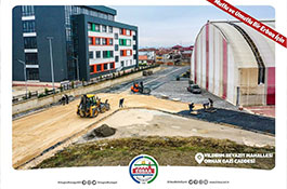 Parke taşı yol kaplama çalışmaları hızla devam ediyor